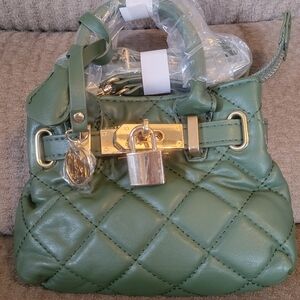 Badgley Mischka Mini Diamond Quilted Tote With Front Lock